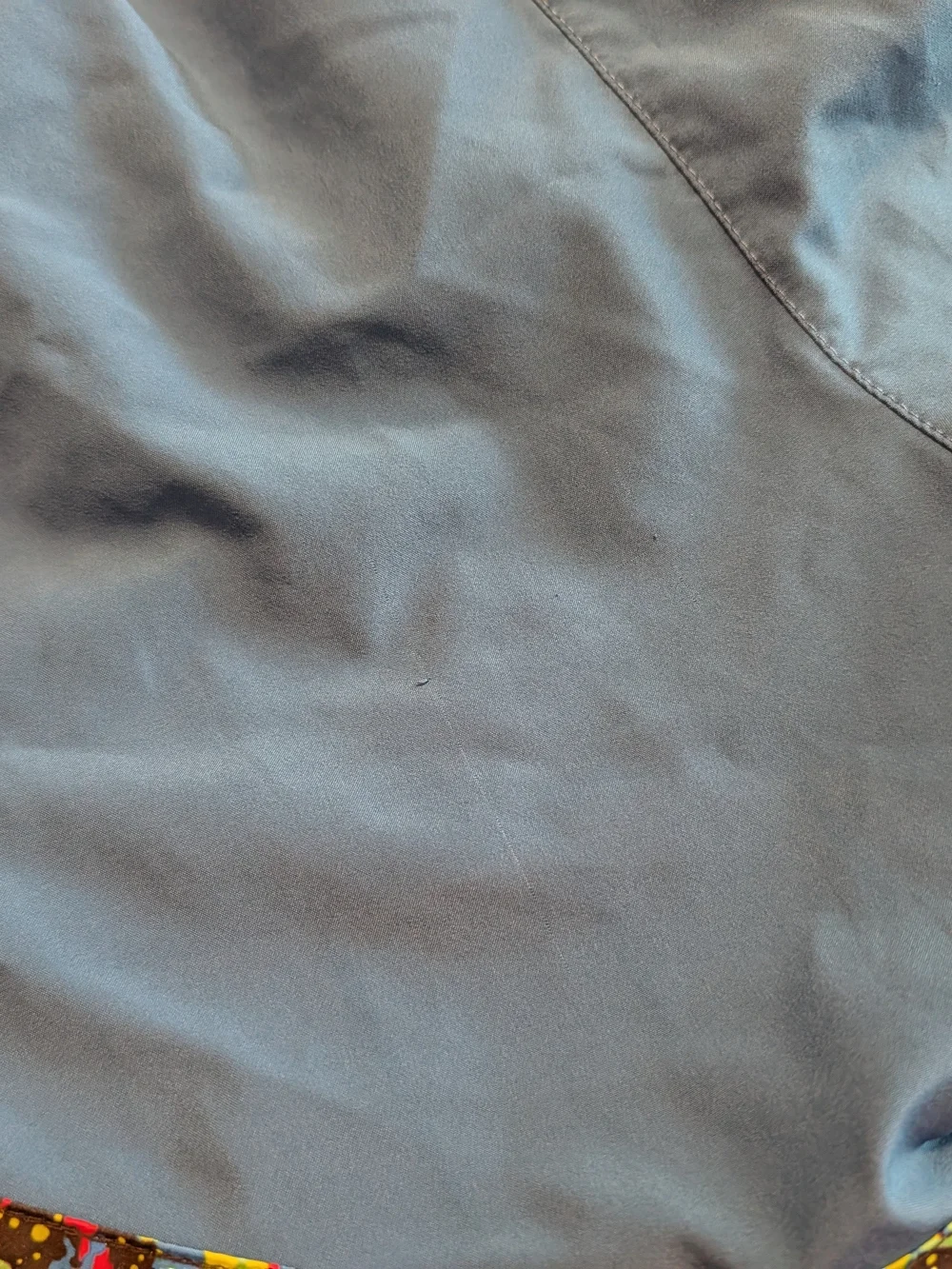 Nike Women’s Size Medium Blue with Multi Color Trim